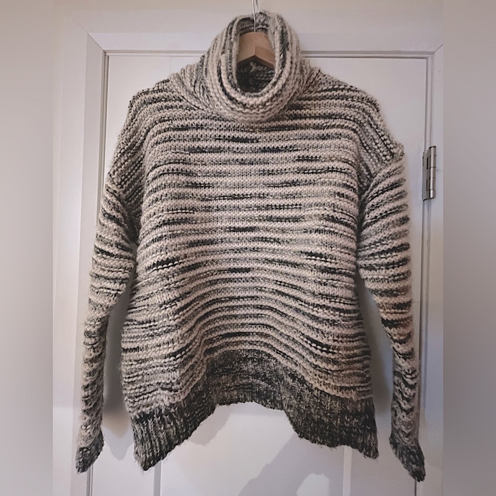 Elsamanda wool blend sweater